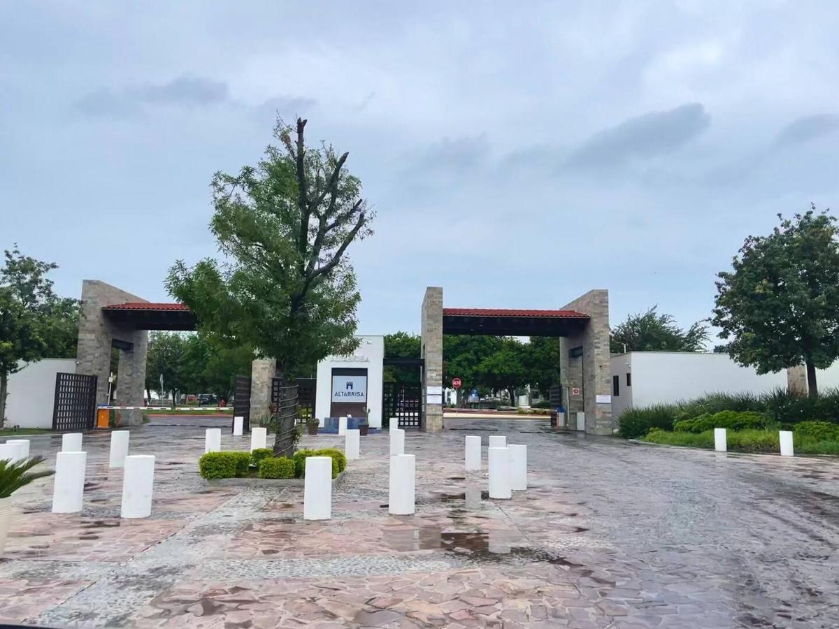 Altabrisa Residencial Monterrey Exterior photo